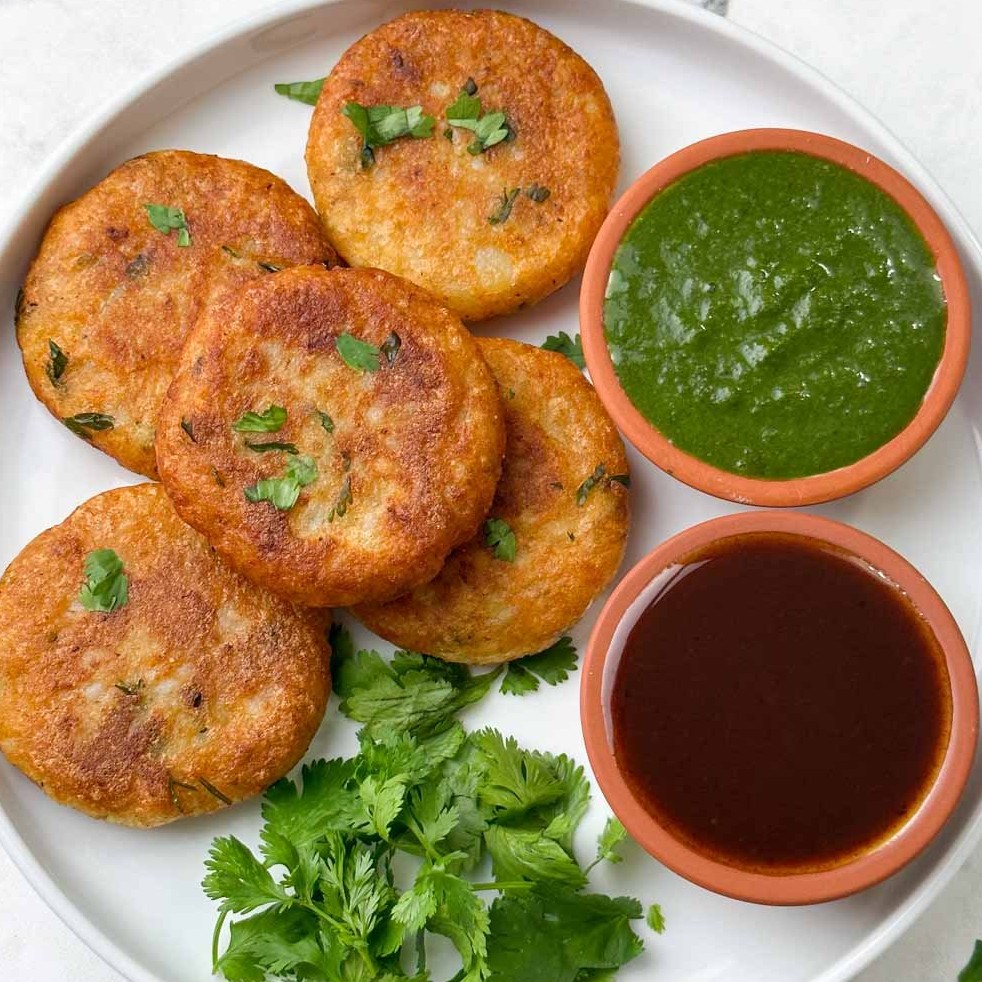 Kathmandu%20Vibes%20 %20Nepalese%20&%20Indian%20Cuisine